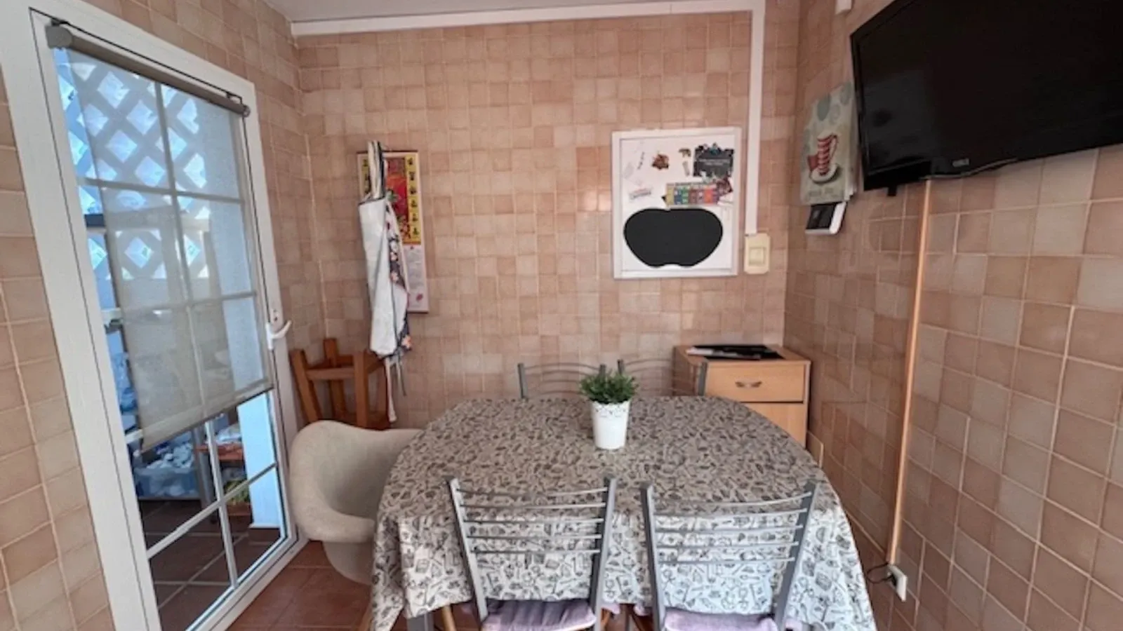 237 m² villa for sales in marbella - View 10