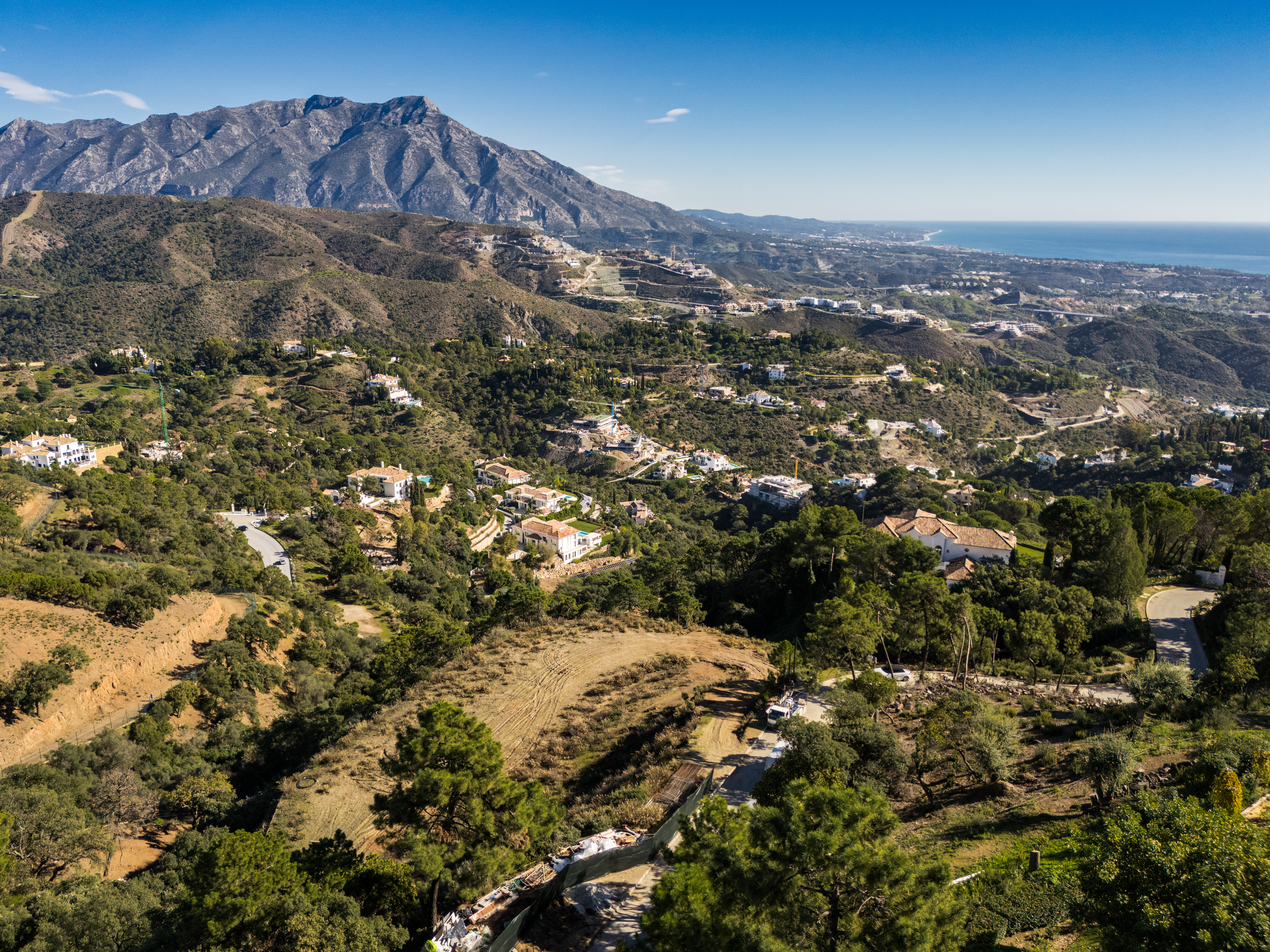 The Net – Large-Scale Residential Plot in La Zagaleta - View 7