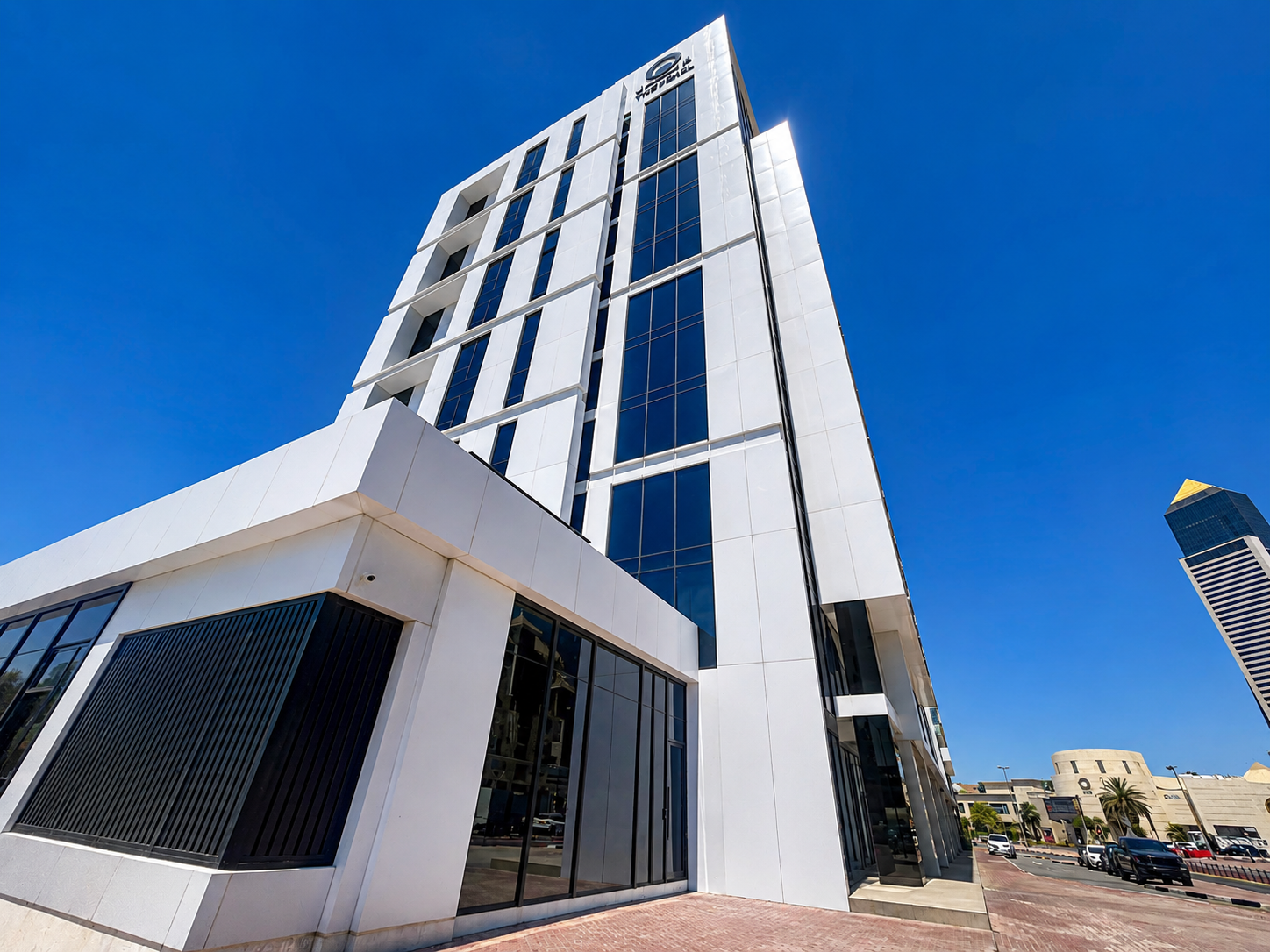 Prime Location | Ready to Move | Big Office - View 9