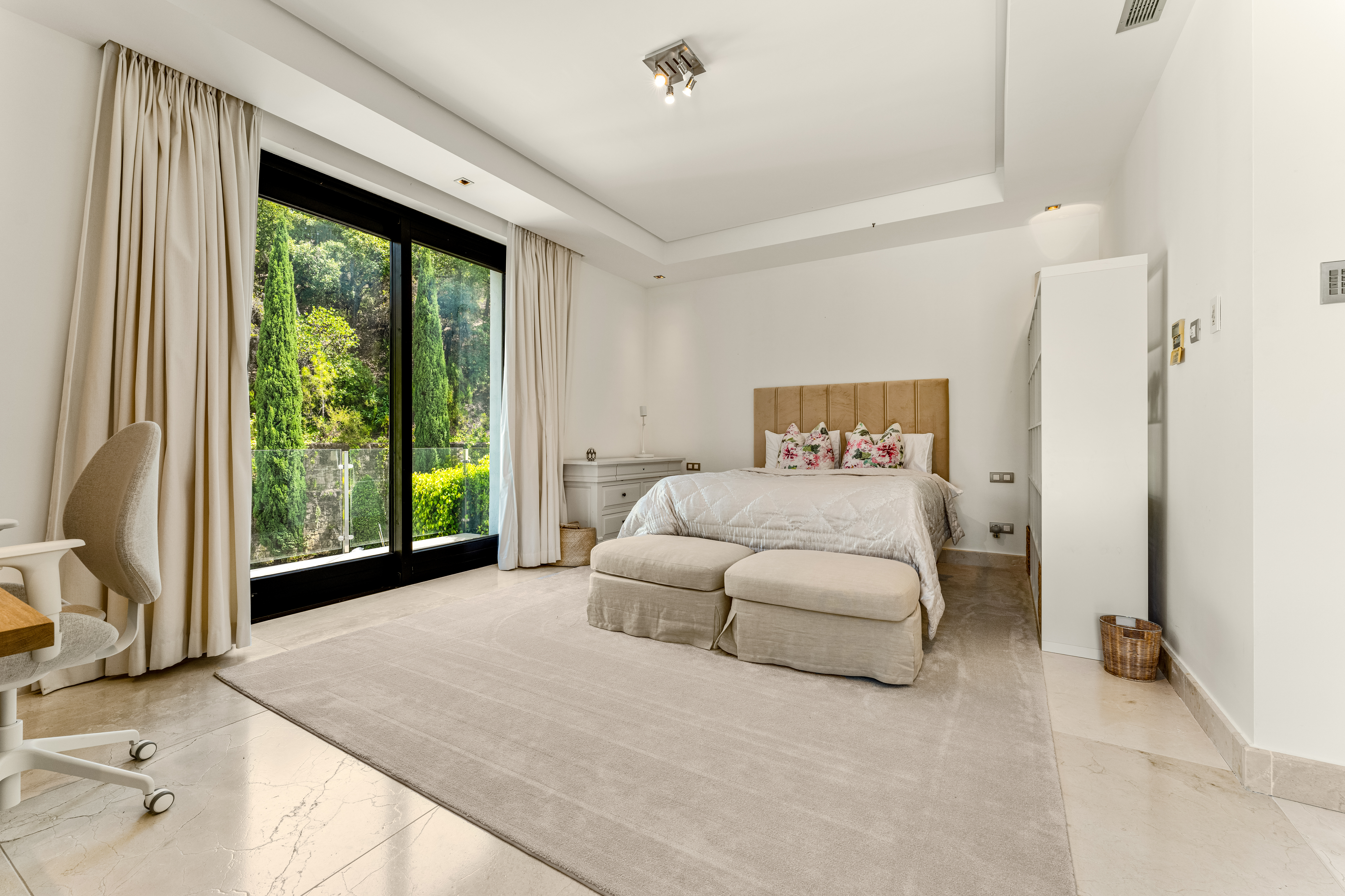 Villa Tilo – Luxury Villa in La Zagaleta - View 8