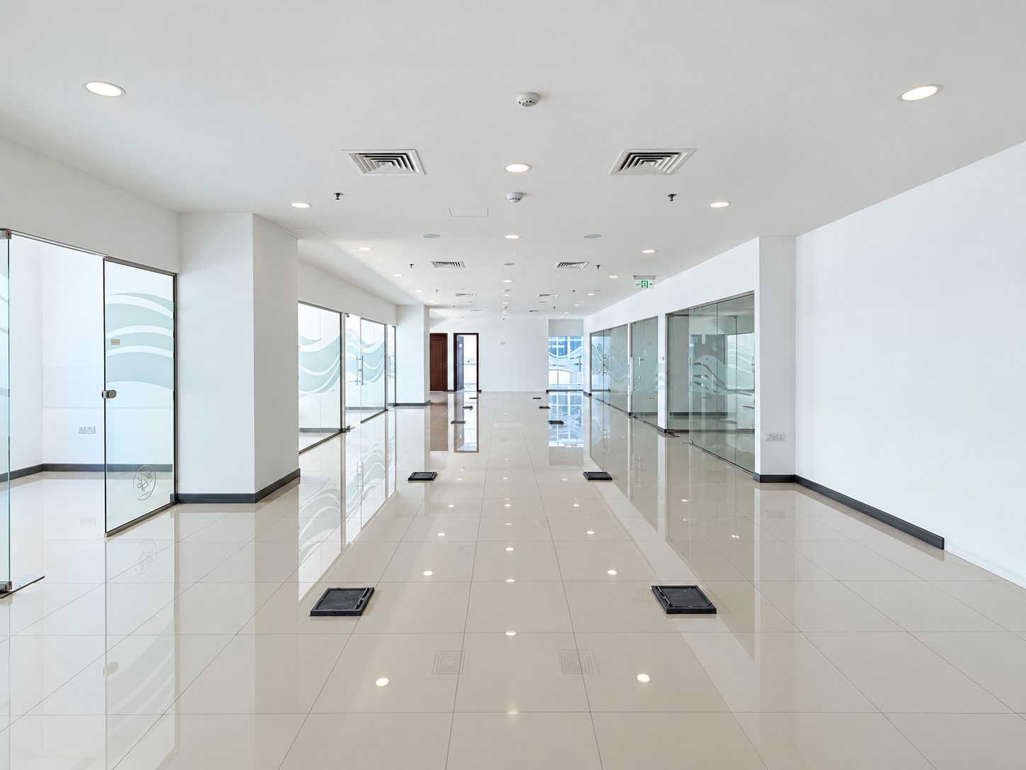 Huge Office Layout | Prime Location | Fitted - View 7