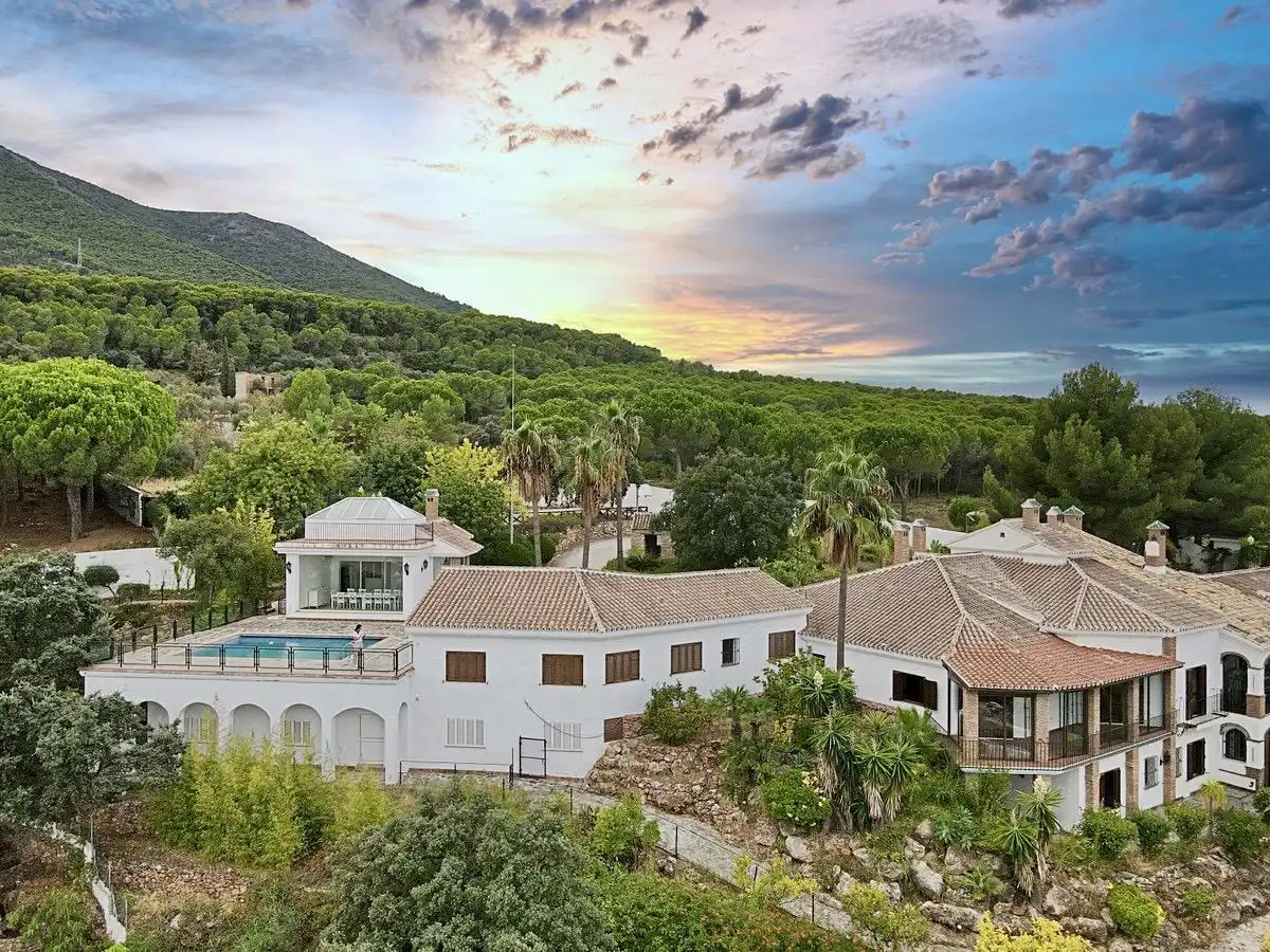 Moroccan style villa in Marbella - View 7