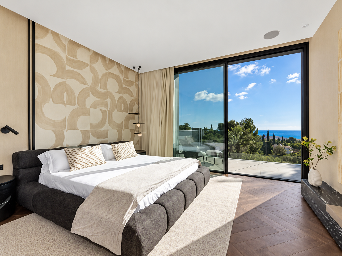 Contemporary Architectural Masterpiece in Cascada de Camoján, Marbella - View 15