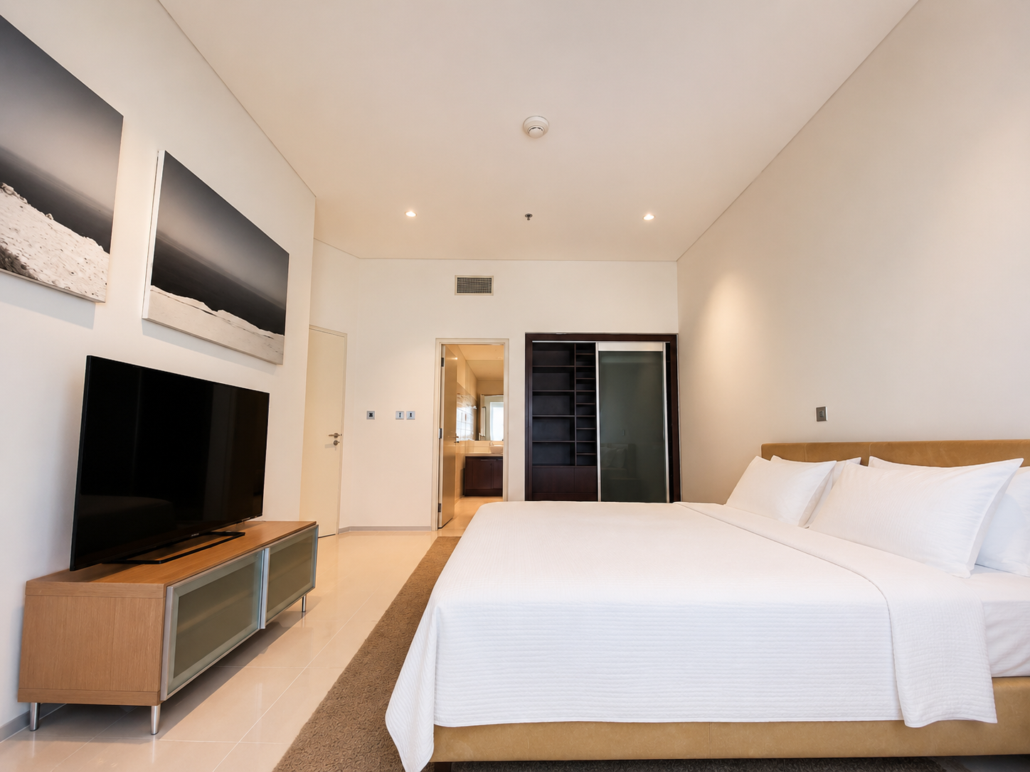 Furnished 2BHK | Multiple Options | High Floor - View 14
