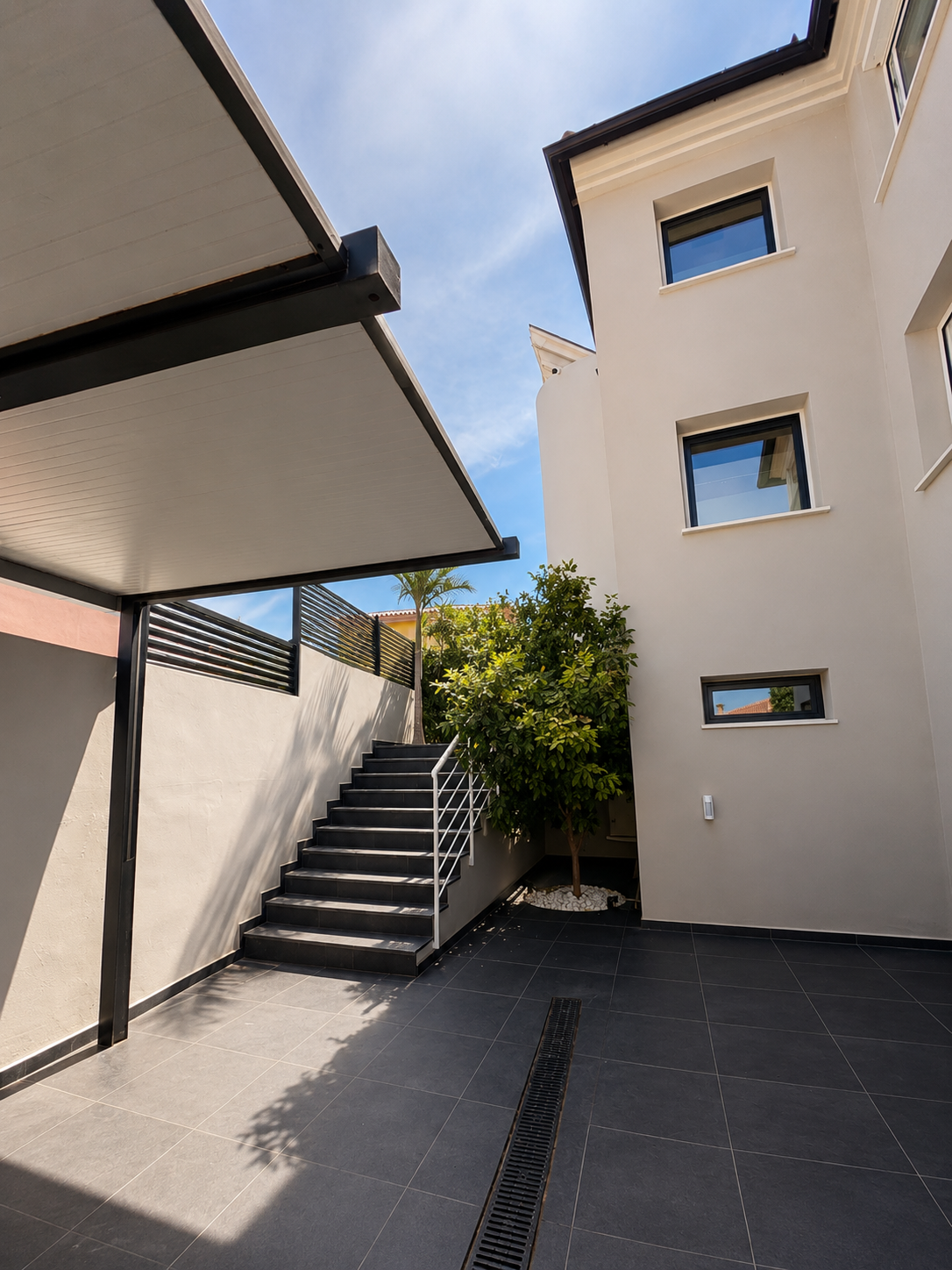 Luxury Villa in Fuensanguínea, Alhaurín de la Torre - View 19
