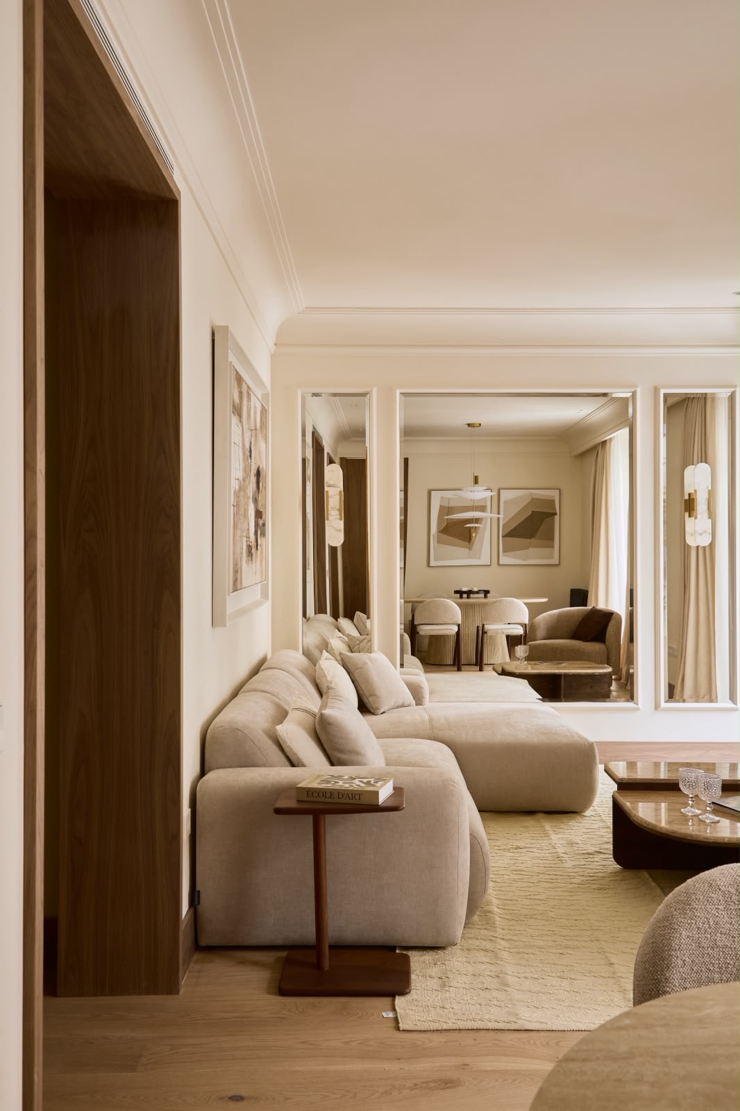 Elegant Designer Apartment in Salamanca - View 19