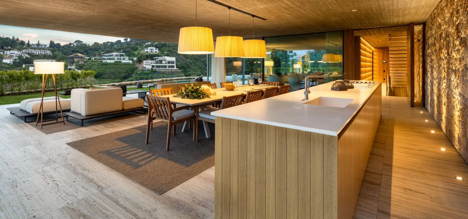 1,163 m² villa for sale in Benahavís - View 10