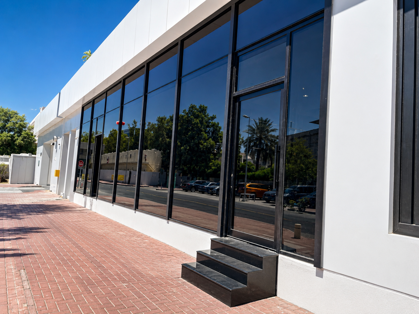 Prime Location | Ready to Move | Big Office - View 6