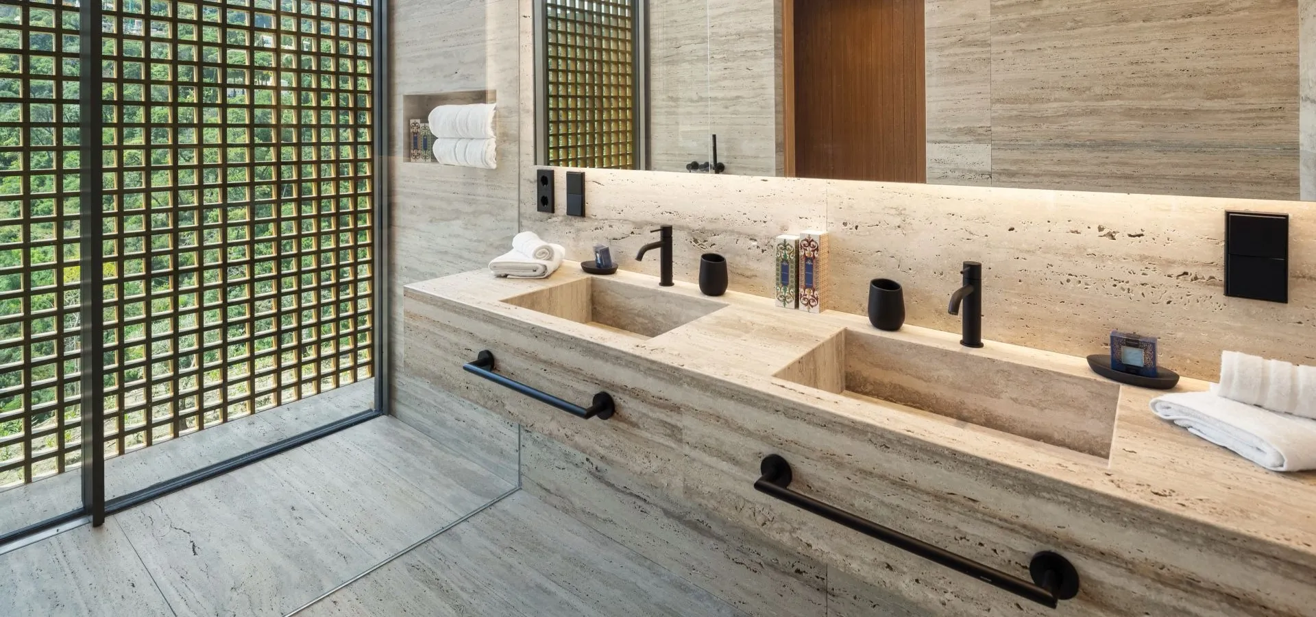 1,163 m² villa for sale in Benahavís - View 7