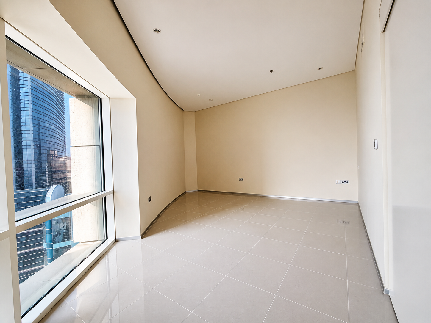 Ready to Move | High Floor | Multiple Options - View 15
