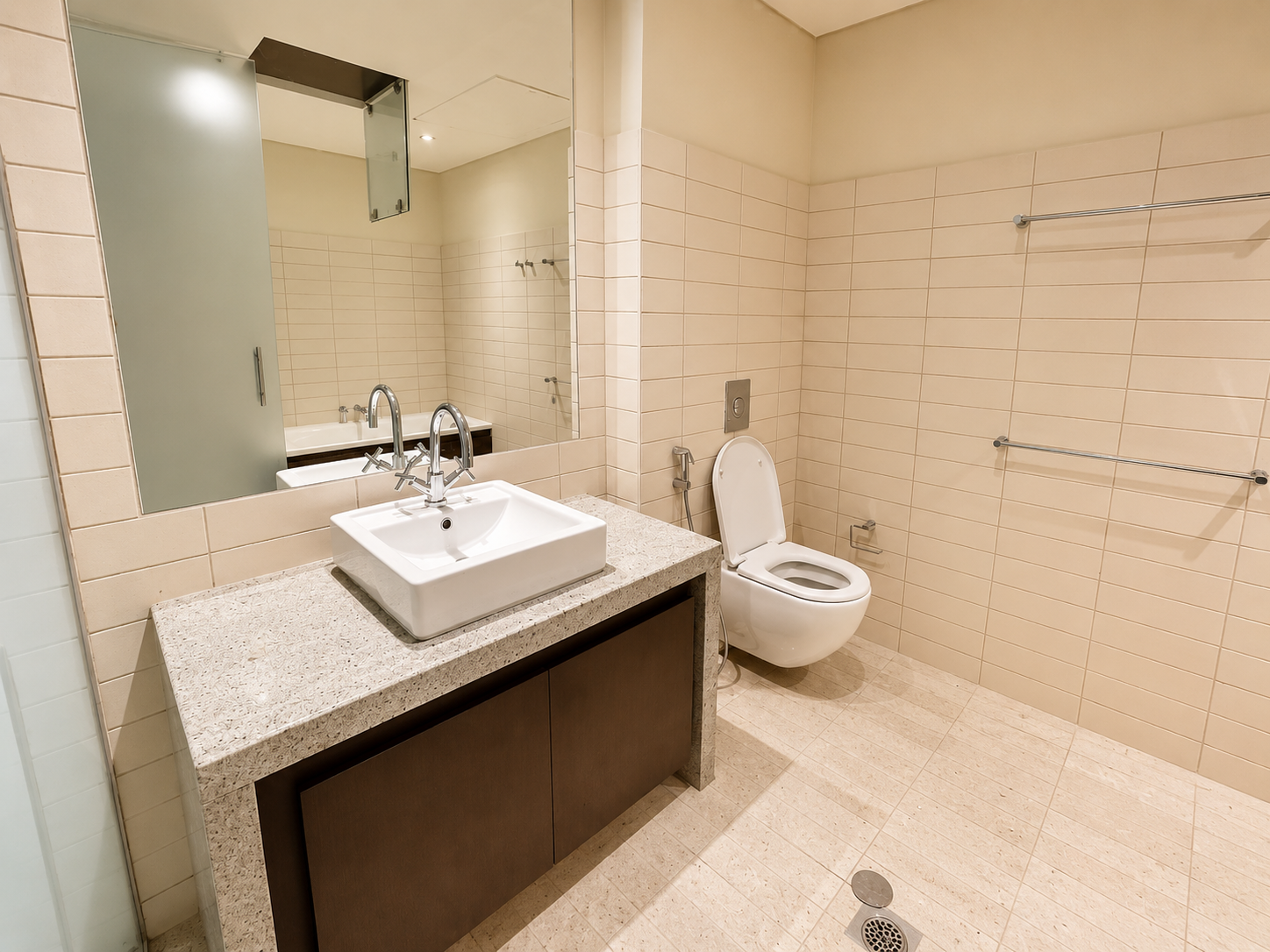 Spacious Layout | High Floor | Kitchen Appliances - View 18