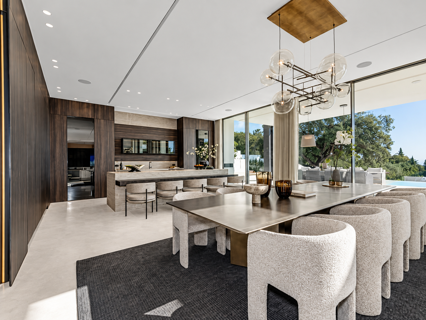 Contemporary Architectural Masterpiece in Cascada de Camoján, Marbella - View 18