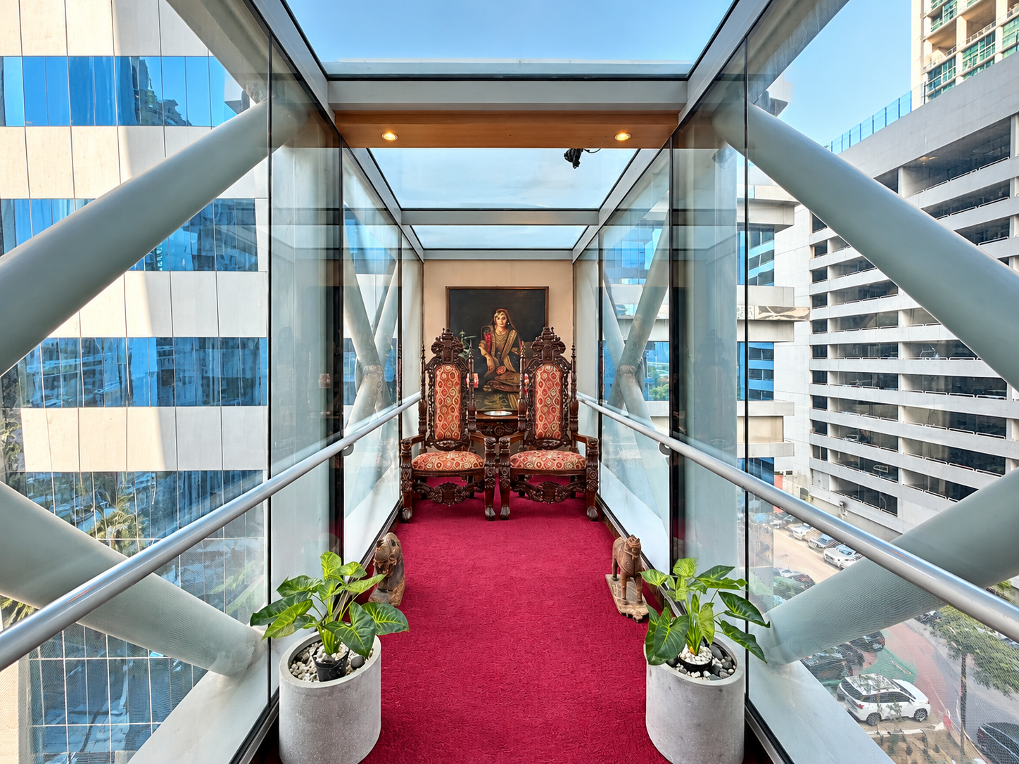 Modern Restaurant | Prime Location | Ready - View 8