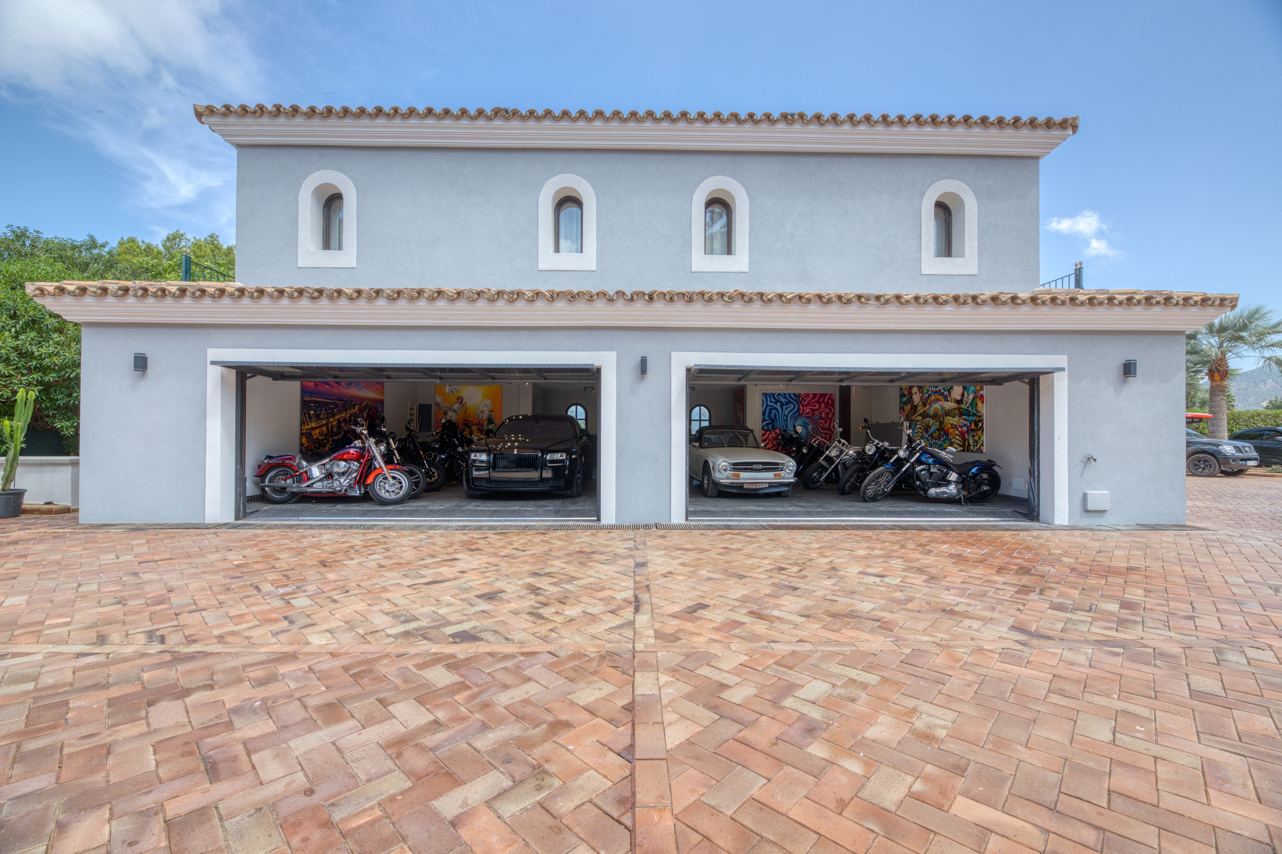 Luxury Villa – Multi-Residential Estate - View 28
