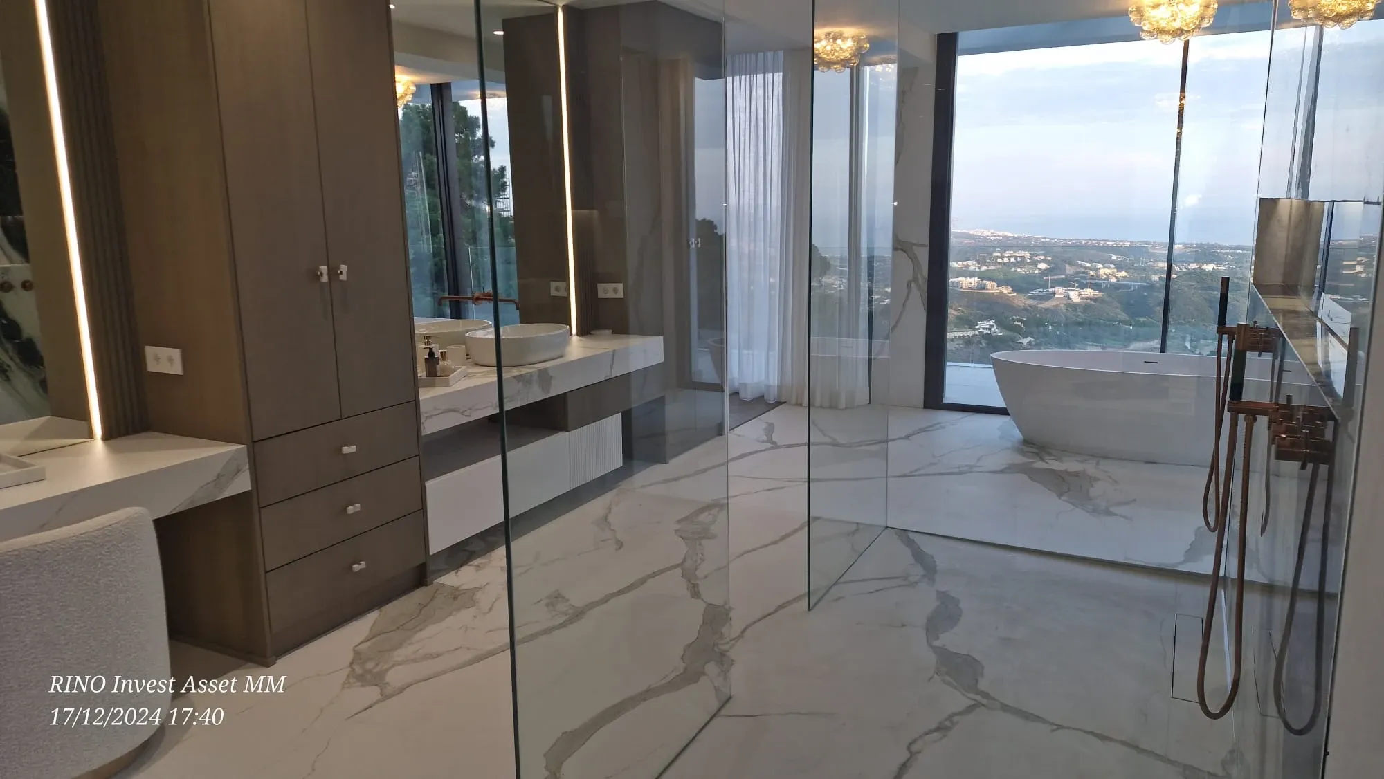 8,000 m² luxury villa in Benahavís - View 7