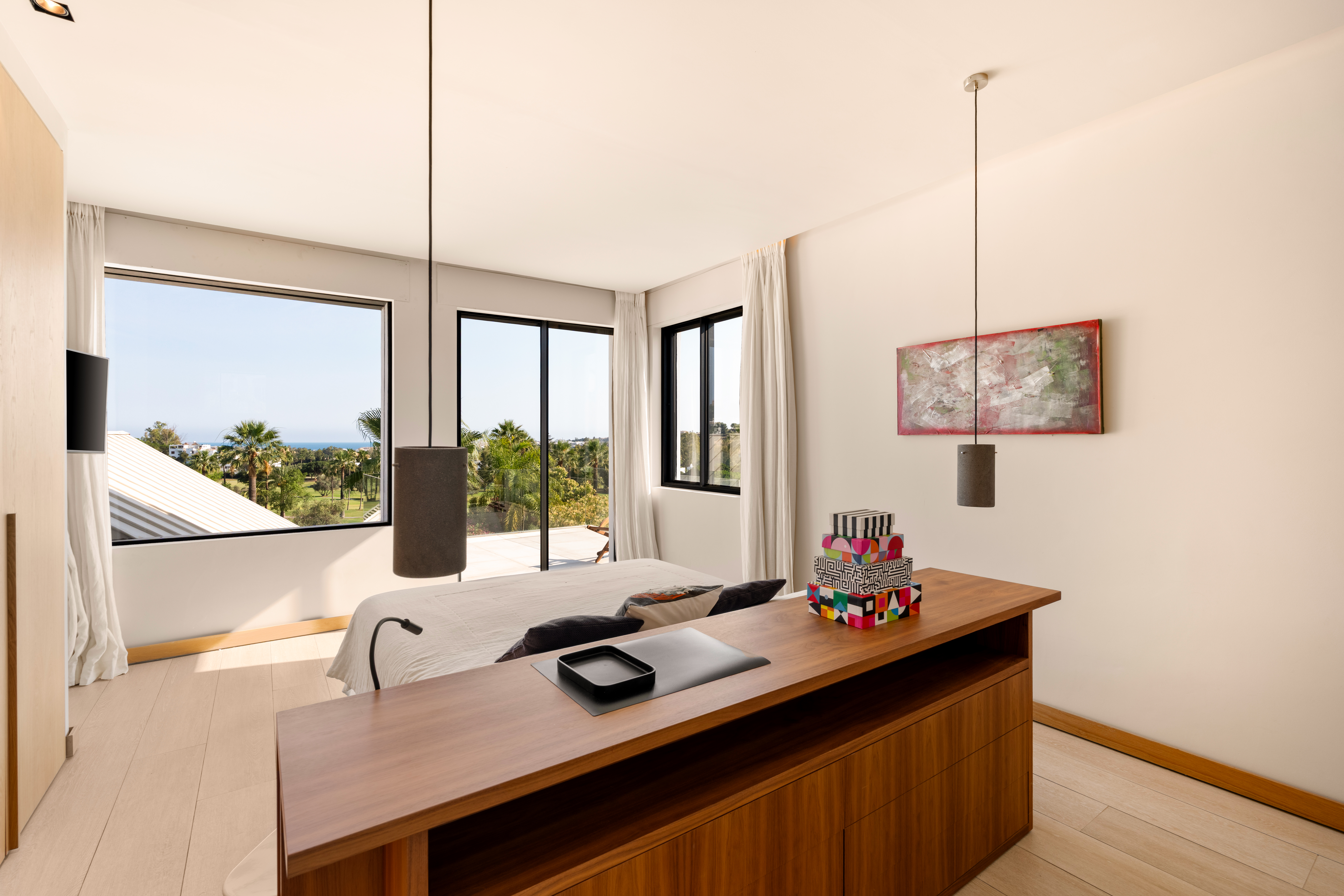La Madrugada – Luxury Frontline Golf Villa - View 6