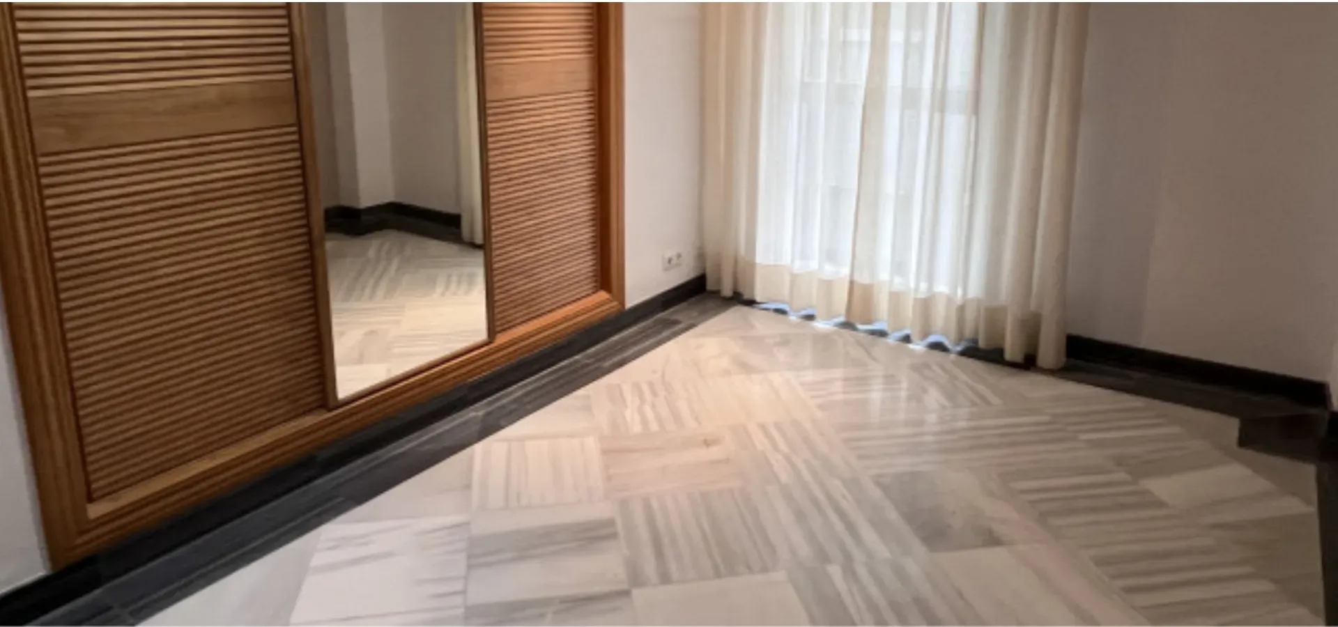 120 m² apartment for sale in Golden Mile - View 11