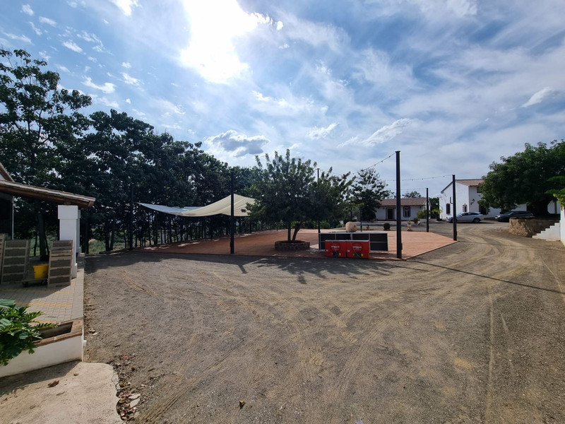 Exclusive Luxury Country Estate with Event Venue - View 7