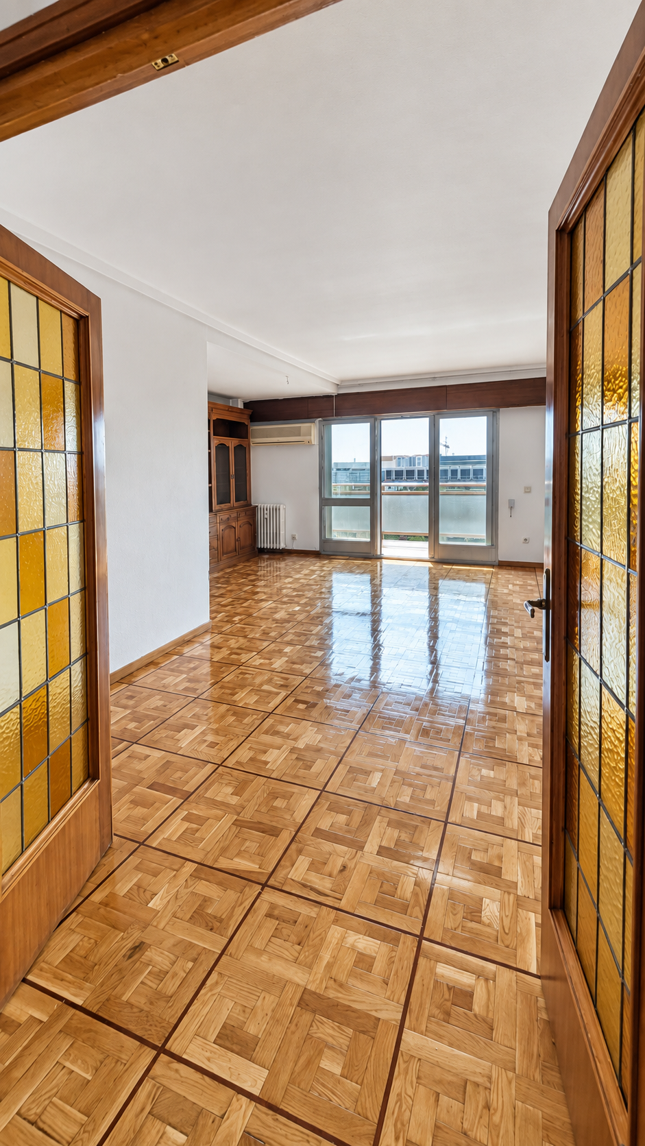 Exclusive residence with panoramic views and garaje in Ciudad Jardín - View 6