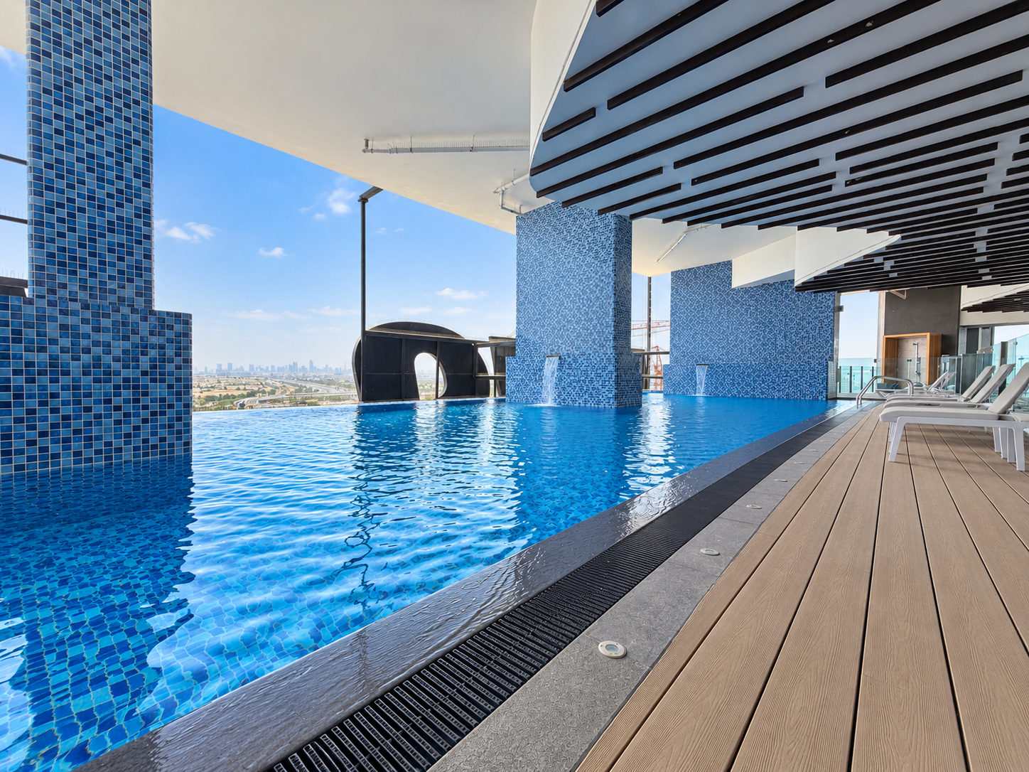 Fully Furnished | 12 Cheques | Panoramic View - View 10