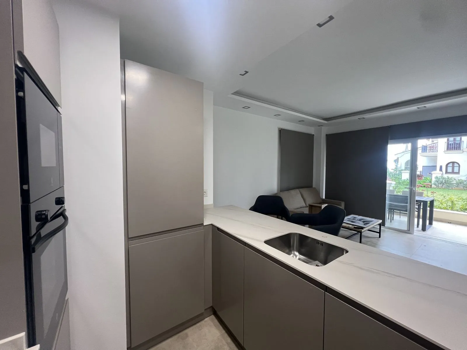 2-bedroom apartment for sale in Puerto Banús - View 6