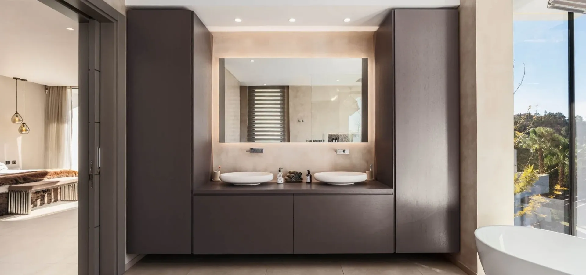 2616 m² Villa in Malaga, Spain - View 8