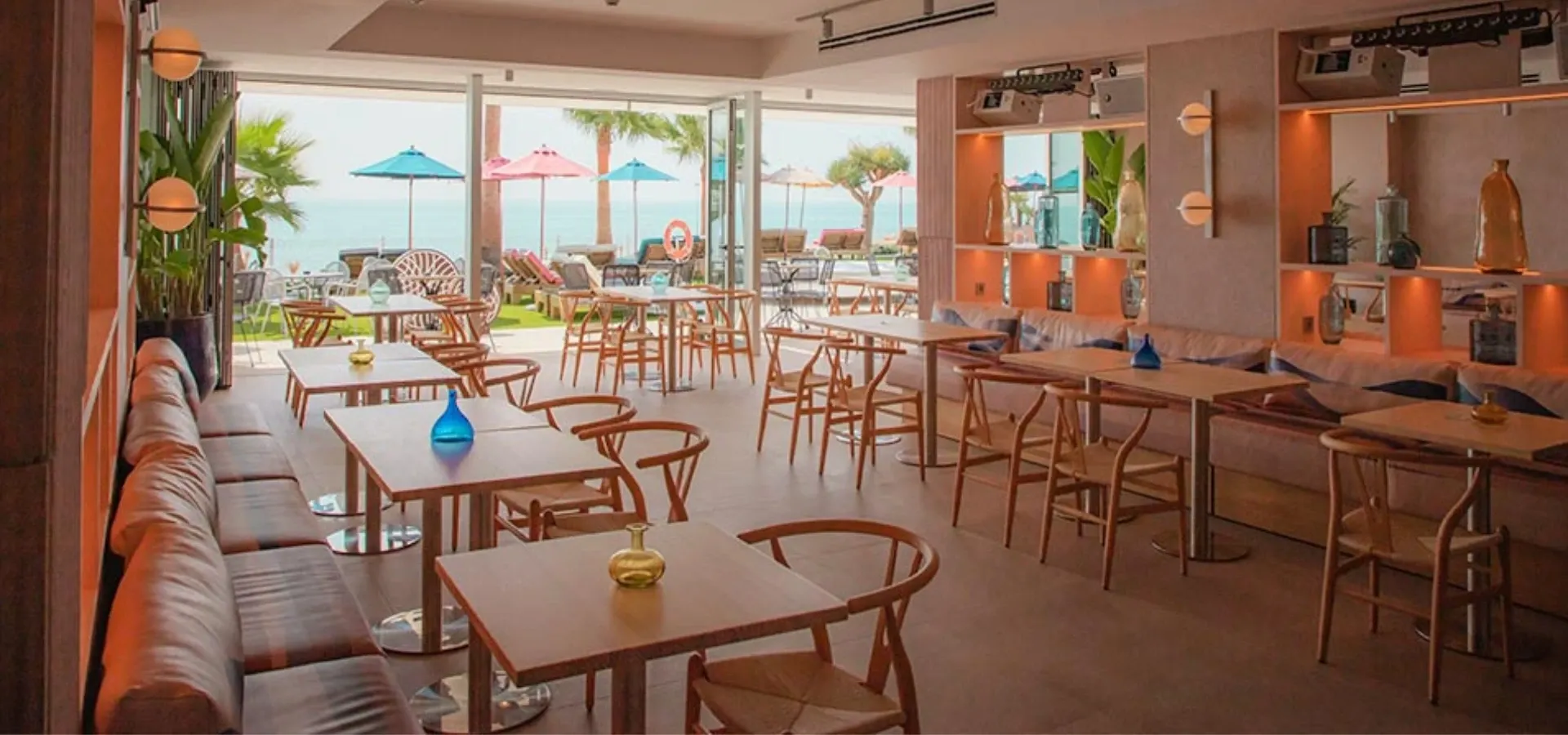 3,000 m² beach club for sale in Malaga - View 6