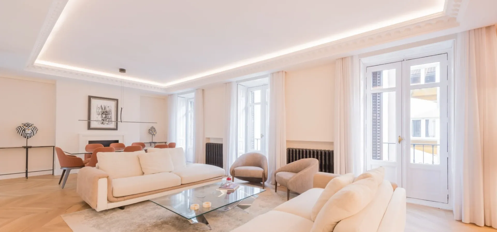 221 m² apartment for sale in Madrid - View 8