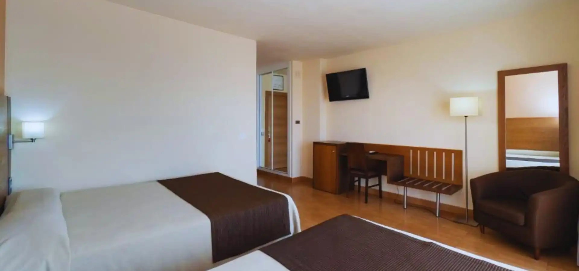 2,805 m² hotel for sale in Málaga - View 6