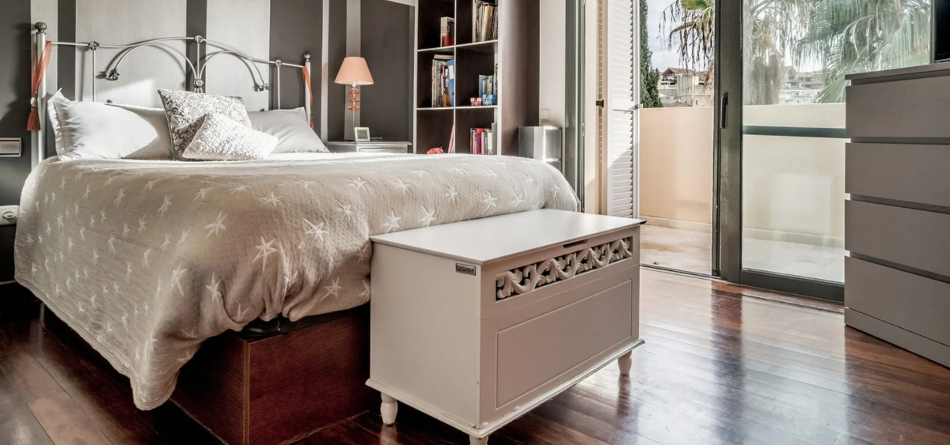 260 m² penthouse for sales in malaga - View 7