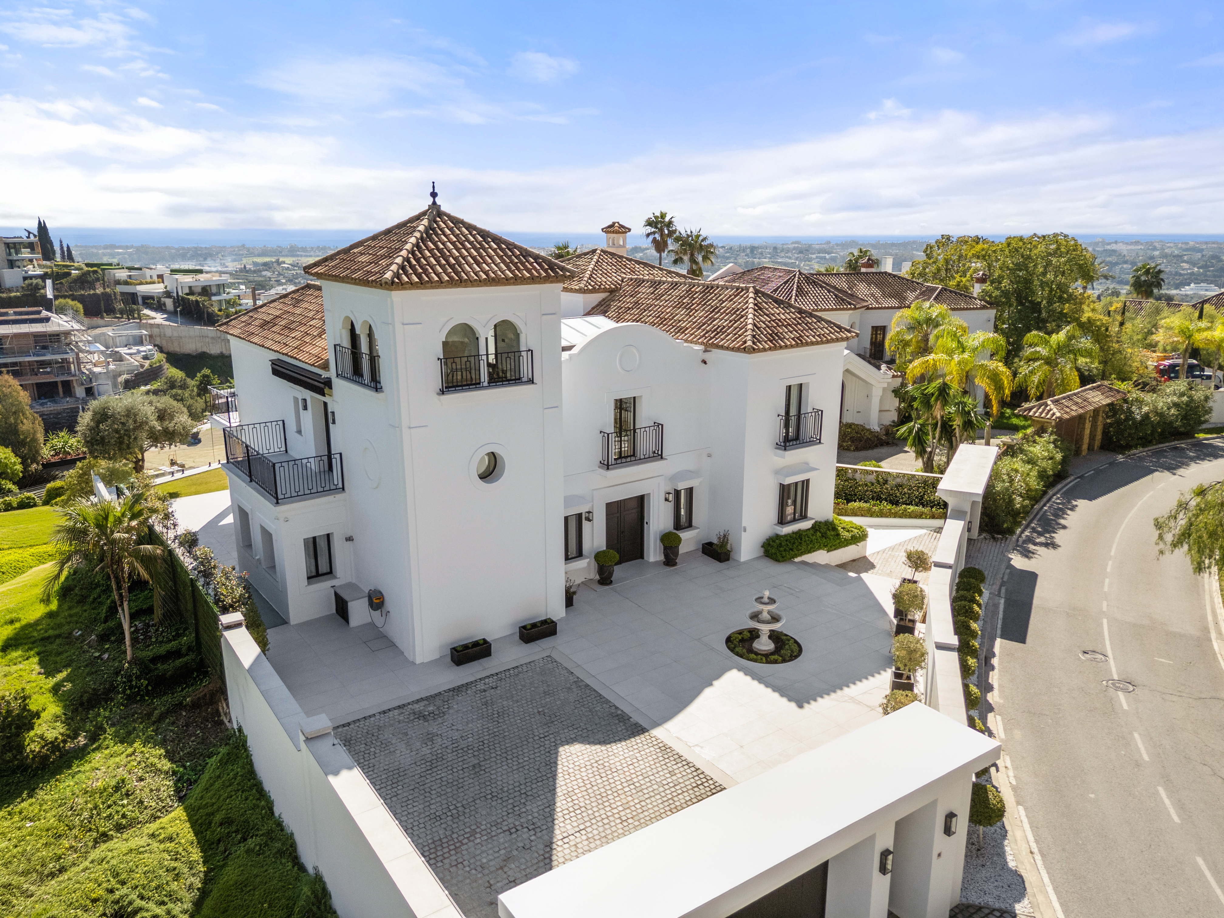 Villa Amra – Luxury Villa in Monte Halcones, Benahavís - View 10