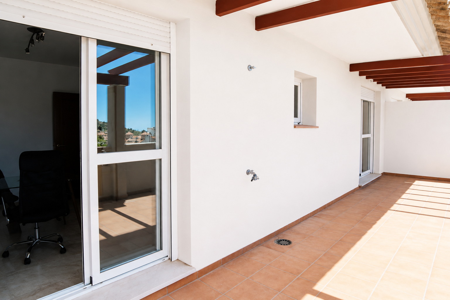Roquedal – Modern 2 Bedroom Property in Benalmádena, Costa del Sol - View 7