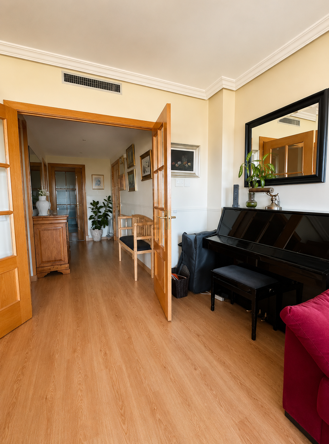 Luxury 4-Bedroom Apartment in Arroyo del Fresno, Madrid - View 15