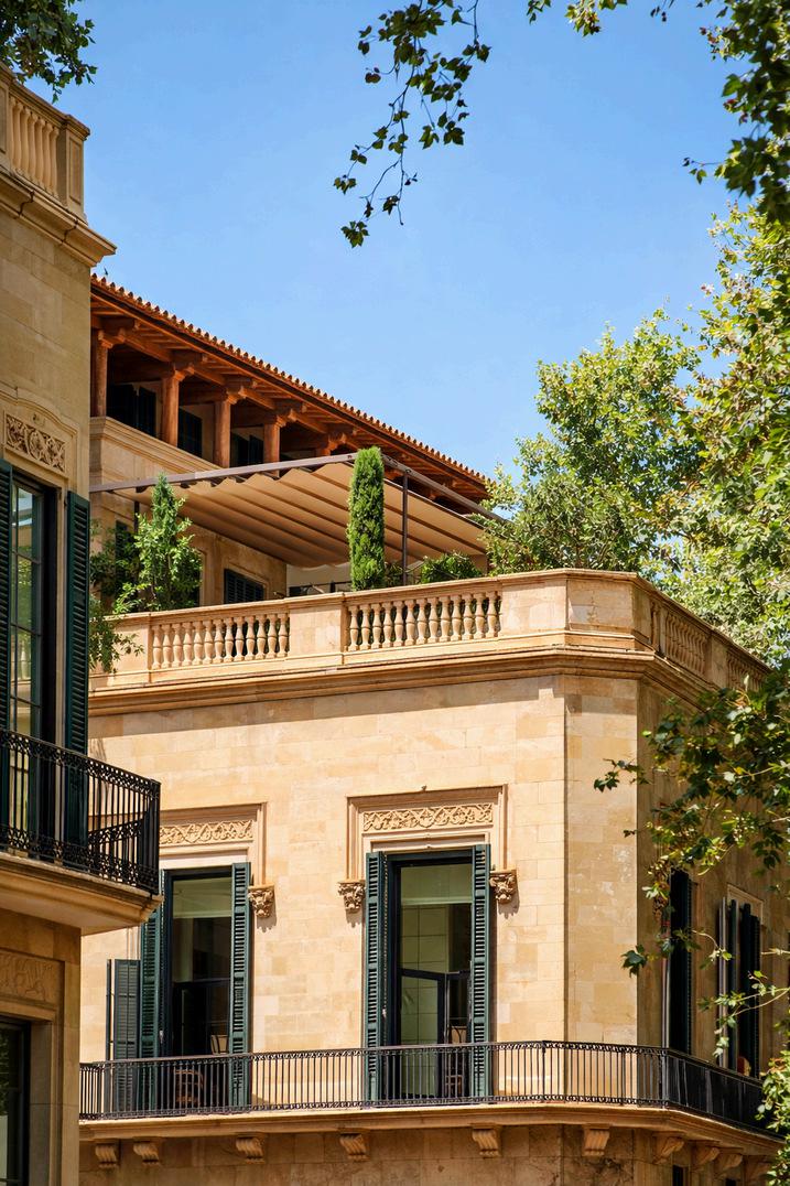 Five-Star Boutique Hotel in a Historic Palace for Sale in Paseo del Born, - View 8