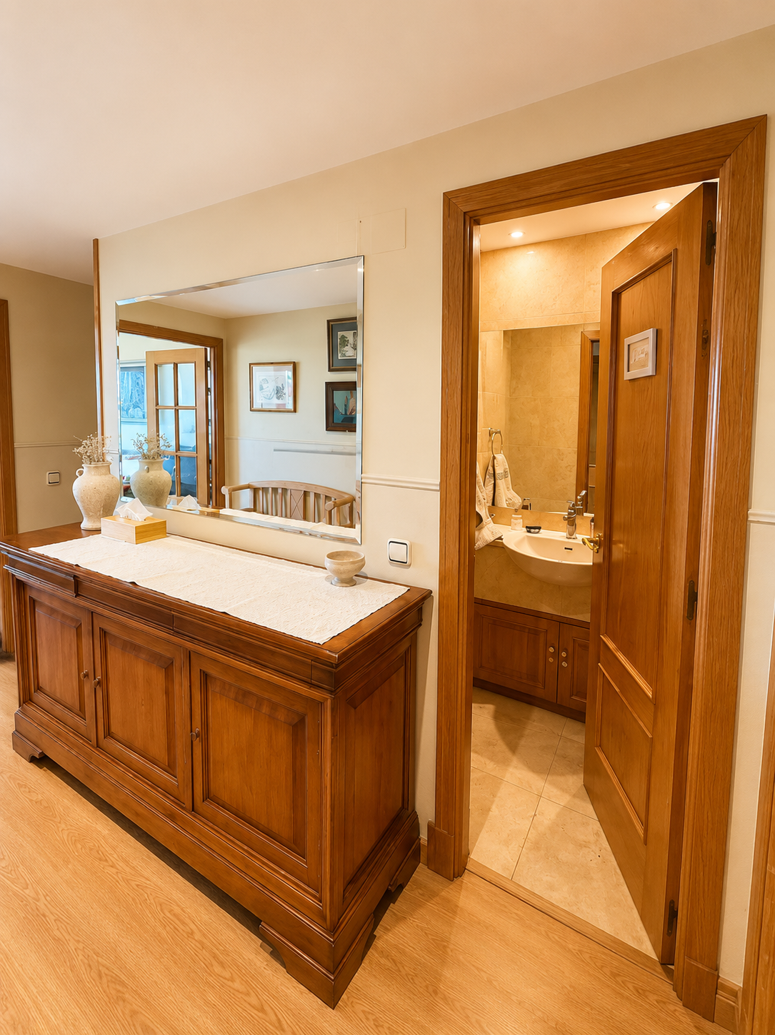 Luxury 4-Bedroom Apartment in Arroyo del Fresno, Madrid - View 21
