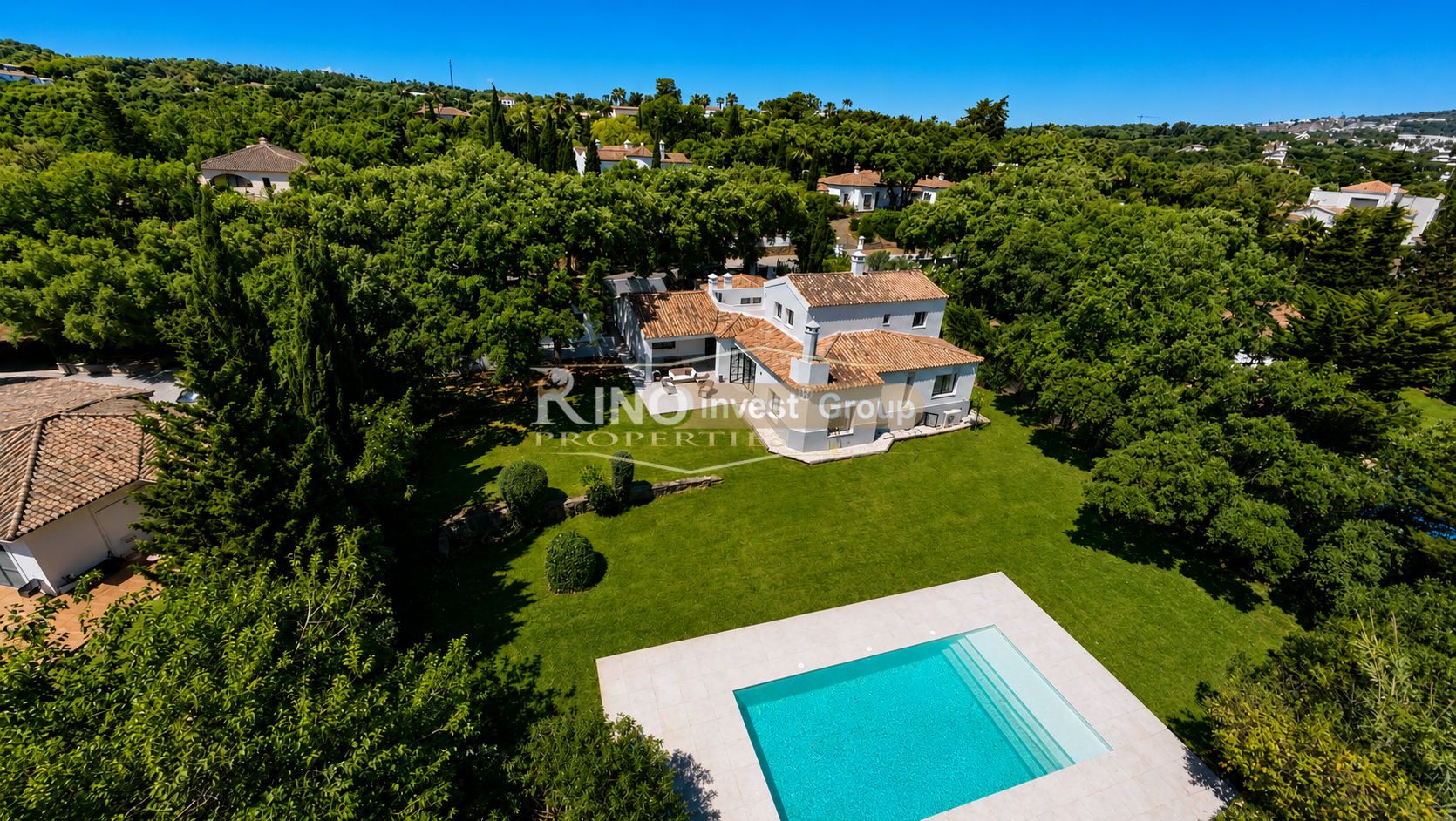 6BR villa for sale in sotogrande | ready - View 23