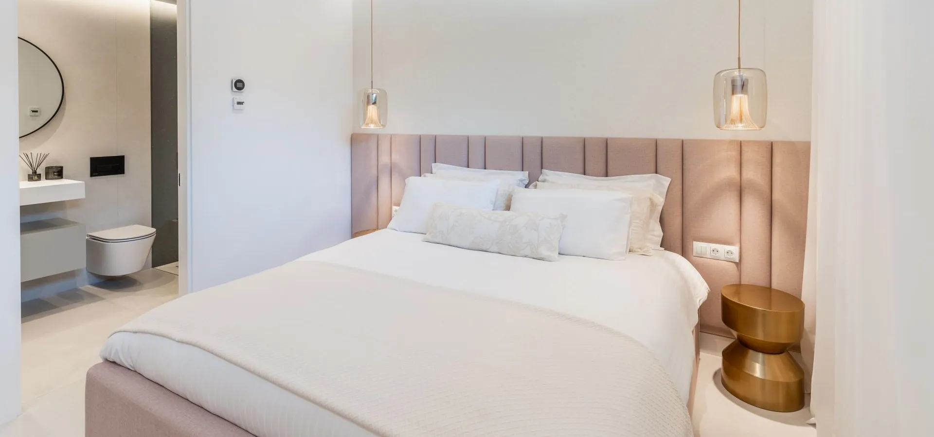 405 m2 villa for sale in Marbella - View 6