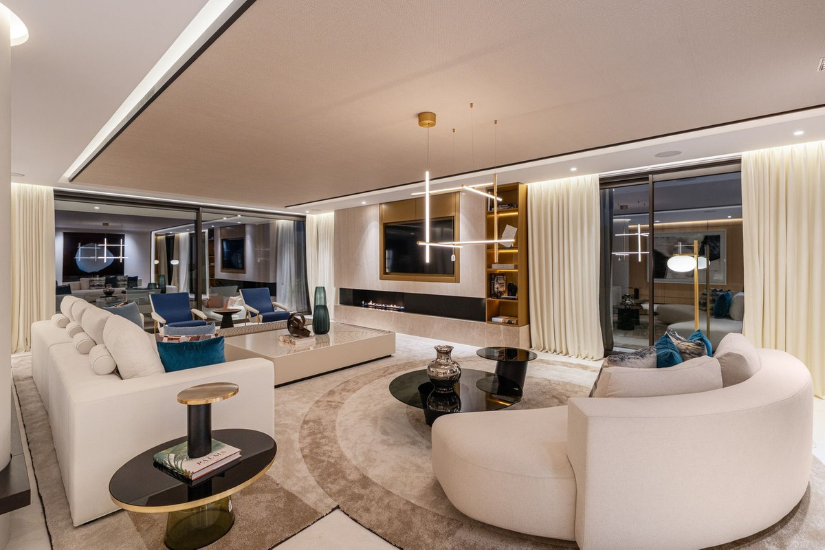 Marbella Hill Club - View 10