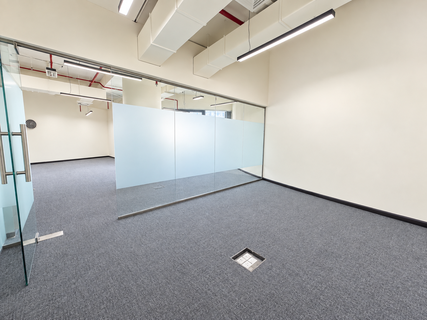 Canal View | Fully Fitted | Glass Partitions - View 6