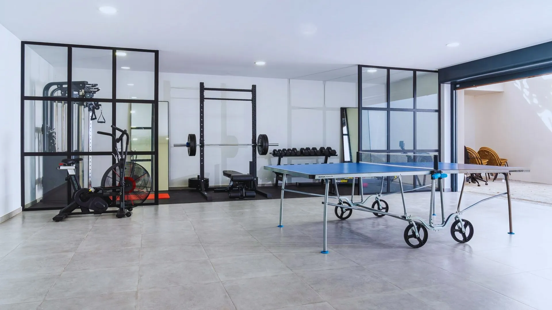 Luxurious Modern Villa for Sale in the Heart of Andalucia - View 6