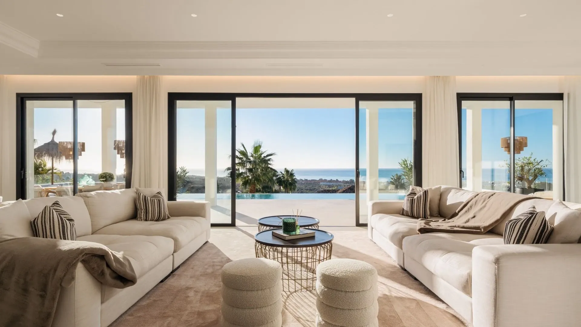 1600 square meter villa for sale in malaga - View 9