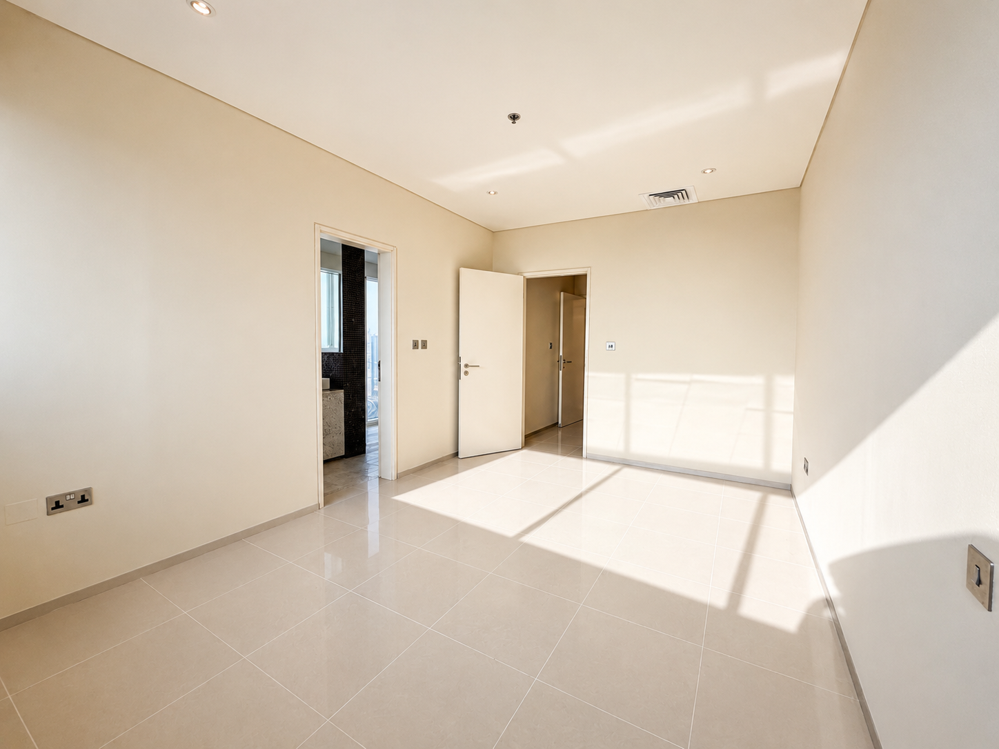 Ready to Move | High Floor | Multiple Options - View 13