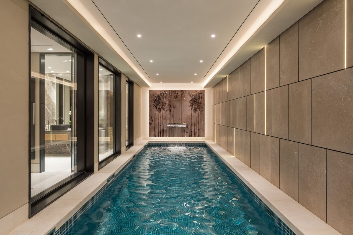 Marbella Hill Club Bespoke Mansion - View 27