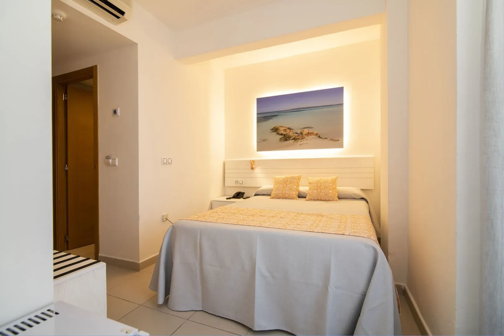 3-star hotel for sale in Ibiza - View 6