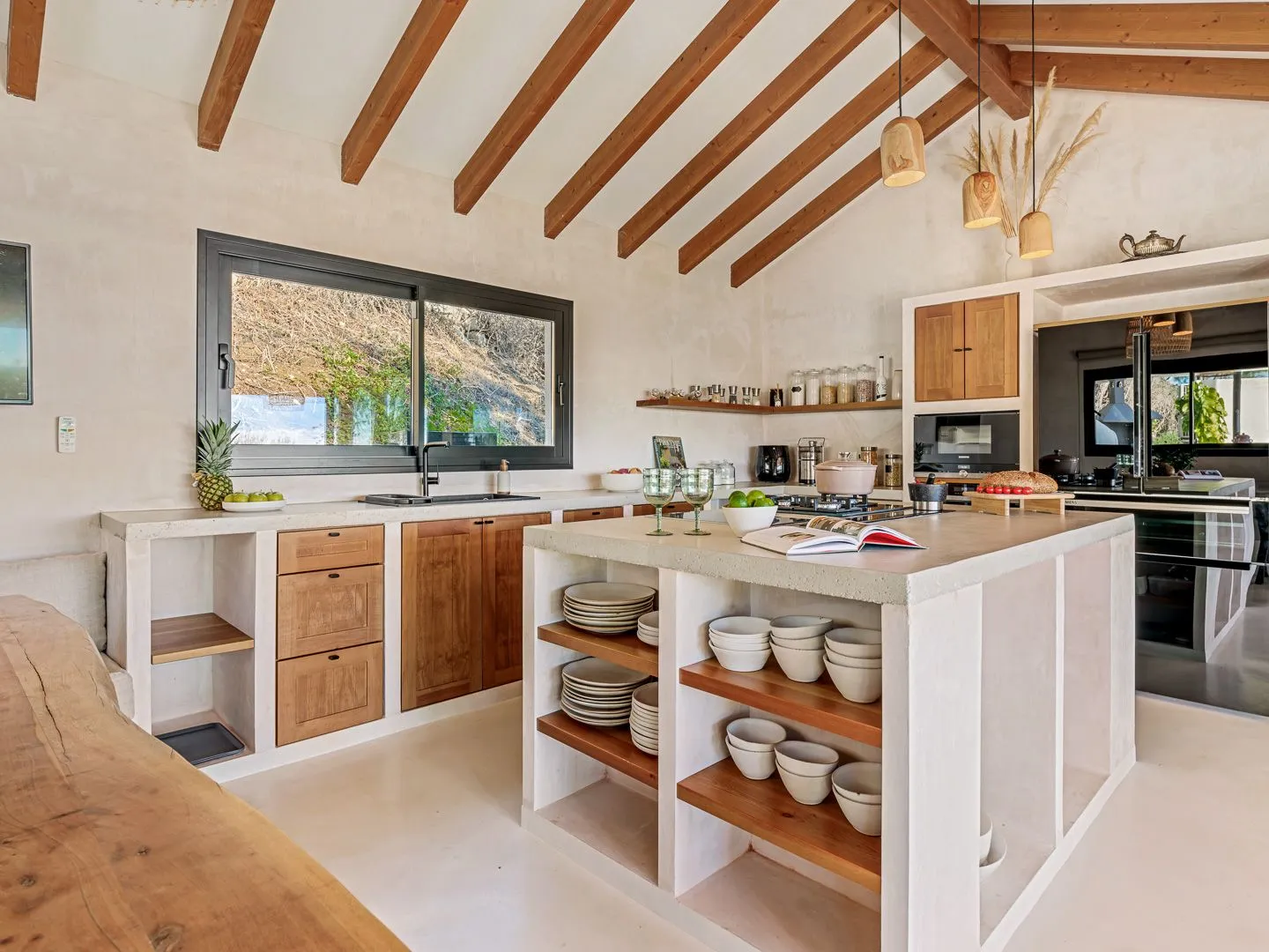 Luxury 6-Bed Villa with Sea & Mountain Views – Málaga - View 10