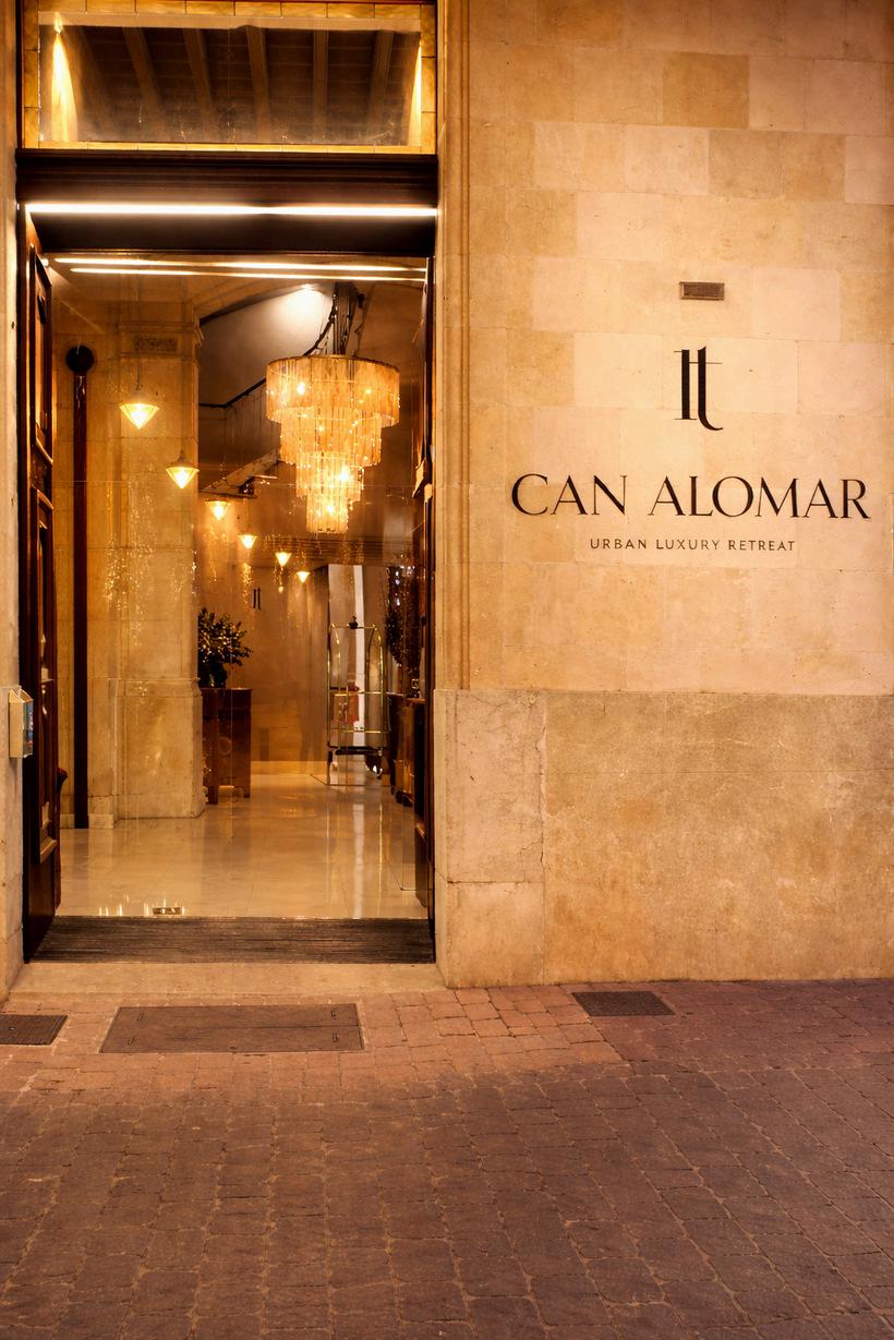 Five-Star Boutique Hotel in a Historic Palace for Sale in Paseo del Born, - View 13