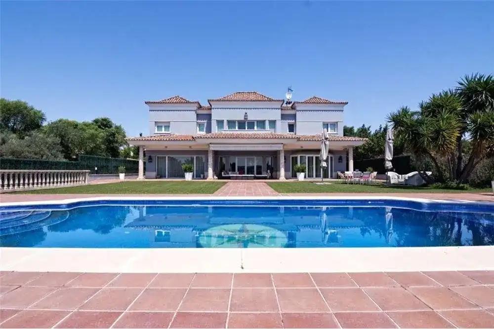 998 m² villa for sale in Seville - View 11