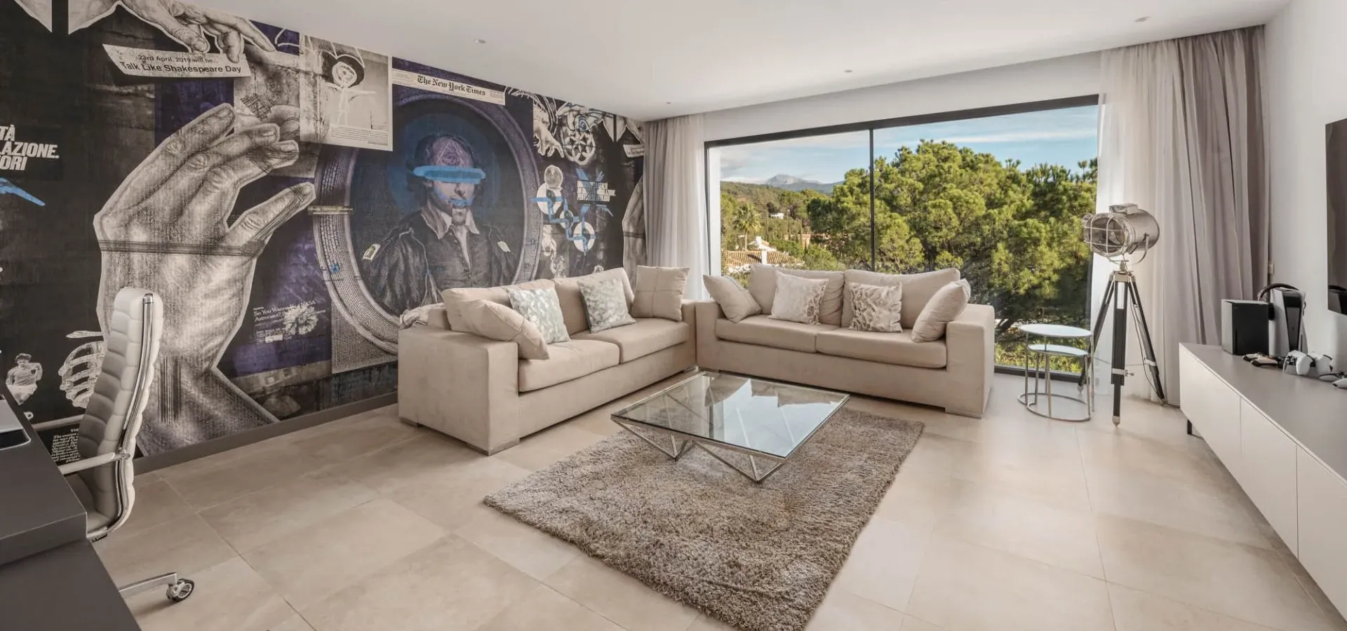 573 m² villa for sale in El Madroñal - View 9