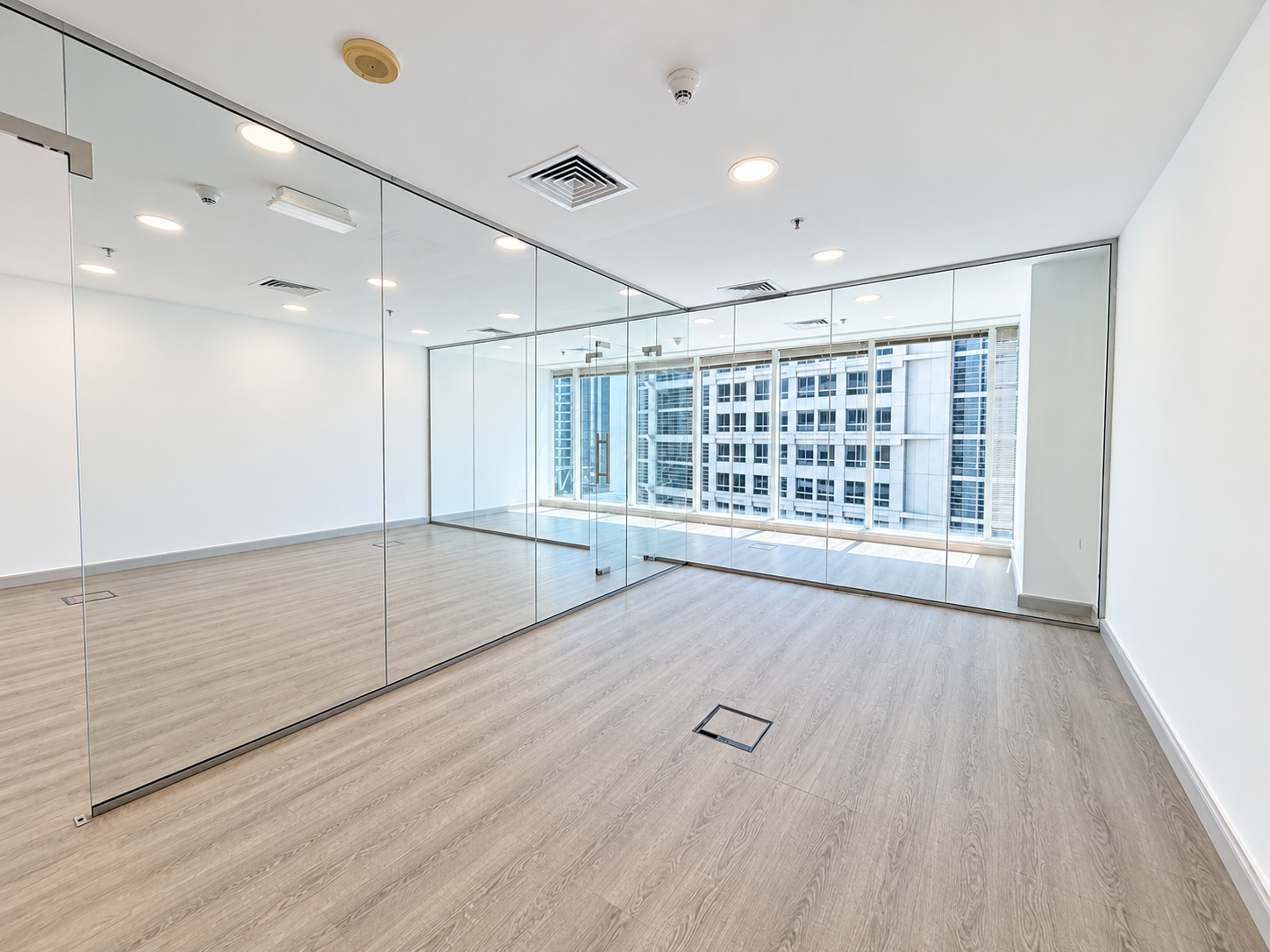 Near Metro | Glass Partitions | Ready to Move in - View 6