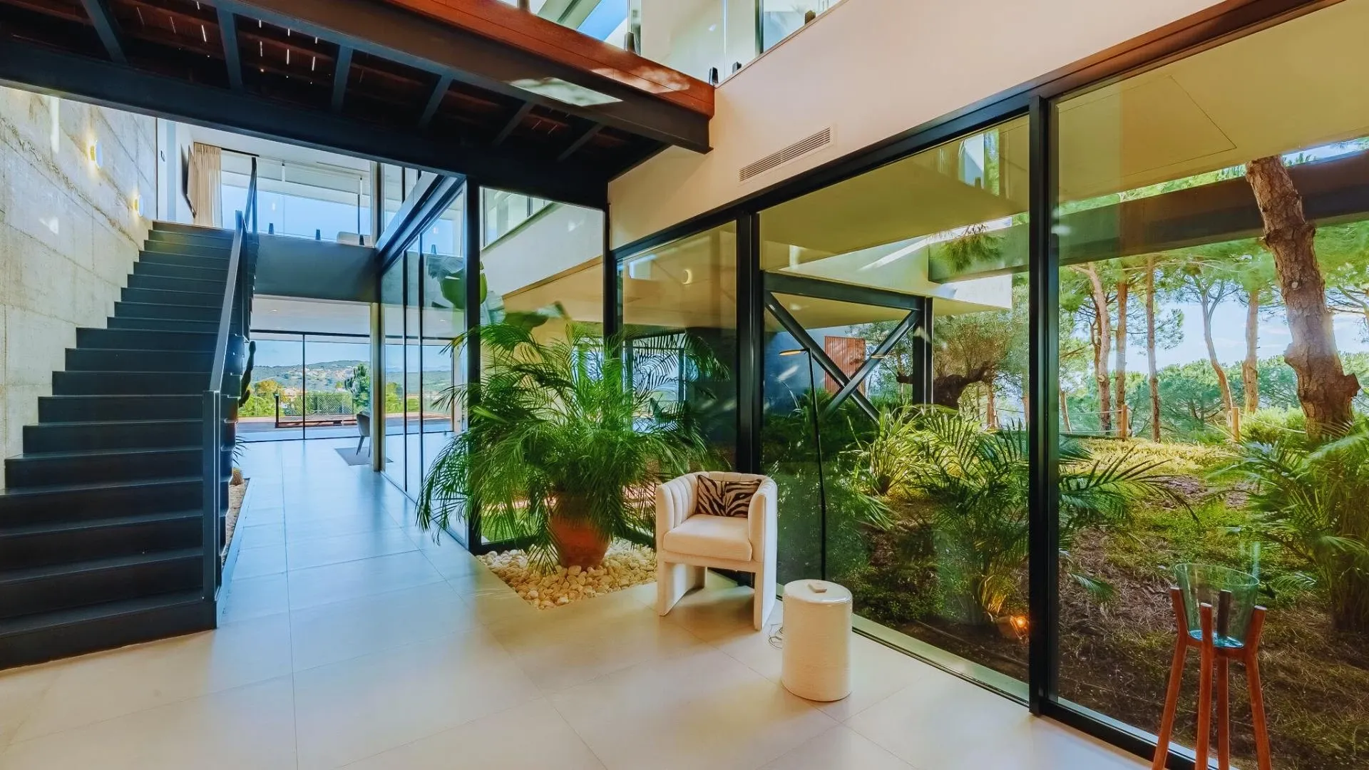 Luxurious Villa for sales in San Roque - View 11